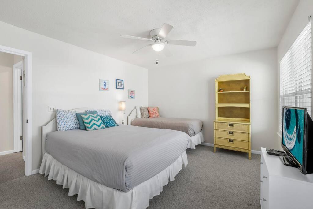 New! Steps To White Sand Beaches! Pool & Grill! 2Br 2Ba Panama City Beach Exterior foto