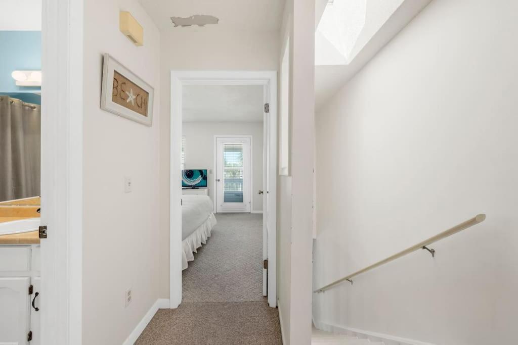New! Steps To White Sand Beaches! Pool & Grill! 2Br 2Ba Panama City Beach Exterior foto